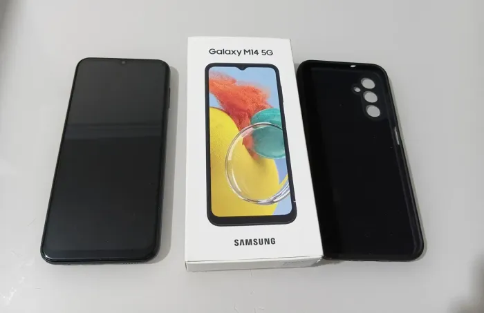 Celular Samsung M14 5G 128GB câmera 50mp