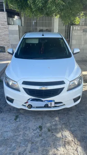 Chevrolet Onix JOY Hatch 1.0 8V Flex Mec. 4P 2019