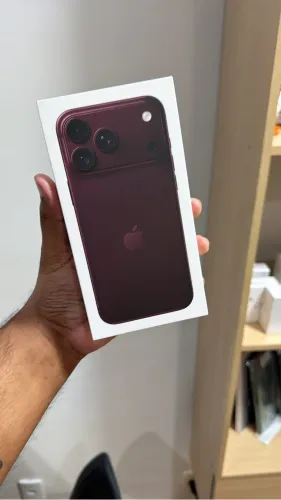 iPhone 18 pro Max Bordo 256GB
