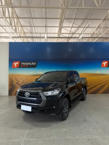 Toyota Hilux CD SR 4X4 2.8 TDI Diesel Aut. 2024
