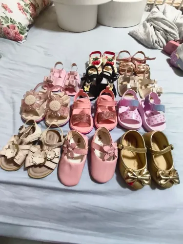 Sapatos de menina
