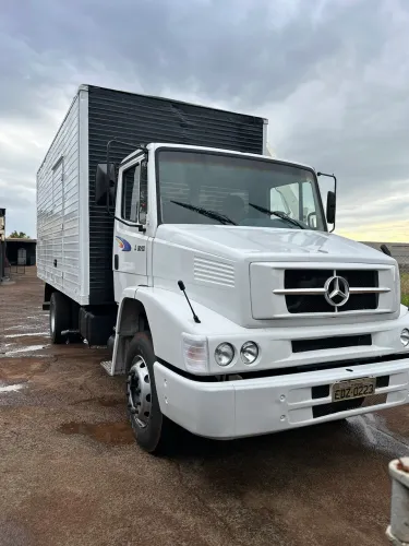 MERCEDES-BENZ MB 1318 - 2008 | MOTOR 366 6 CILINDROS | BAÚ 6 METROS