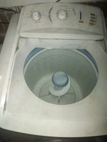 Vendo freezer com d