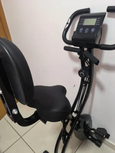Bicicleta ergométrica dobrável