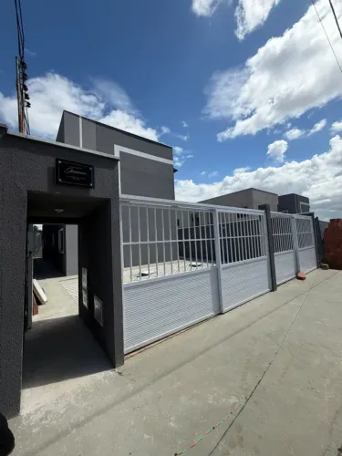 Imóvel para venda possui 70 metros quadrados com 2 quartos em Barrocão - Itaitinga - CE