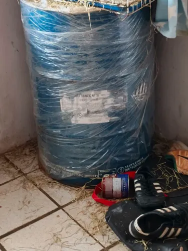 Vendo Barril + ou - 1,50 de altura