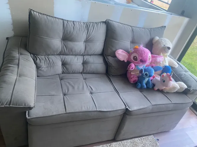 Sofá retrátil 2 lugares 2m²
