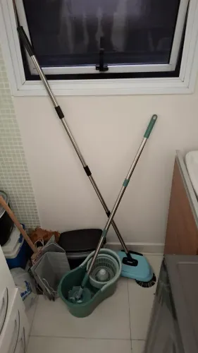 Mop e Feiticeira