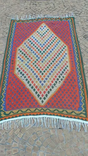 Tapete Persa kilim 1,70 x 1,05