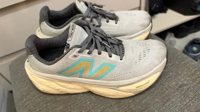 New Balance More V5