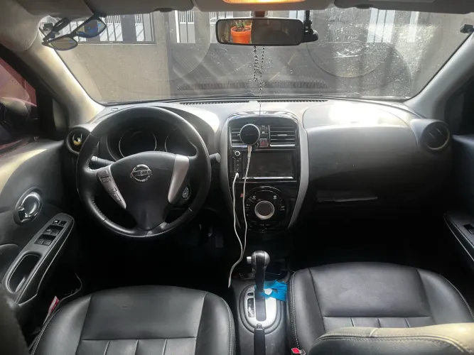 Nissan Versa SL 1.6 16V Flexstart 4P Aut. 2020
