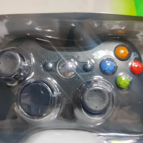 Controle para Xbox/PC com fio.