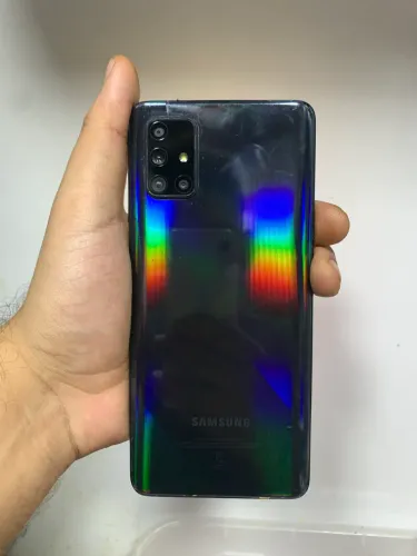 ? SAMSUNG GALAXY A71 ?