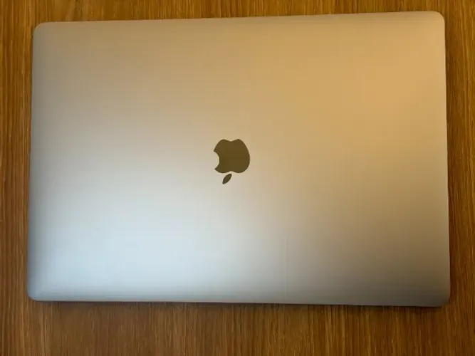 MacBook Pro 16" 2019 i9, 32 GB, 1 TB SSD