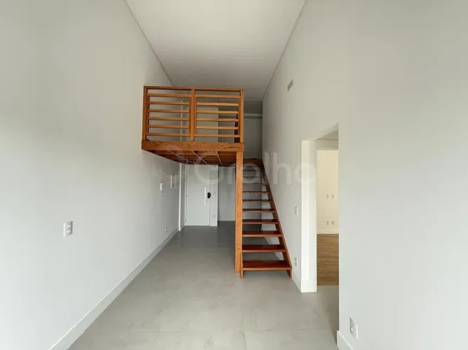 Apartamento com 2 quartos e 74,21m² no Saco Grande