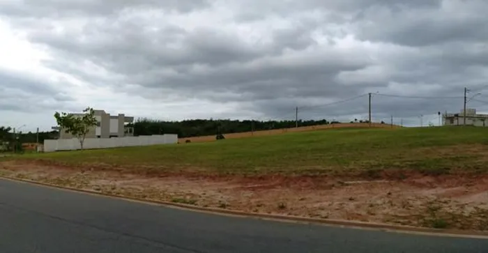 Terreno Alphavile II, Terreno localizado na parte alta com vista para o club