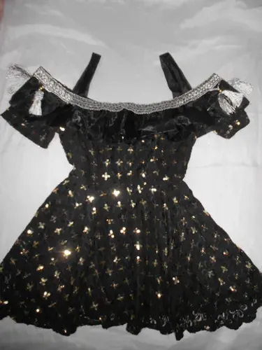 Vestido Feminino tam. P Curto com Brilhos e Detalhes - (promocão vestidos liquidação