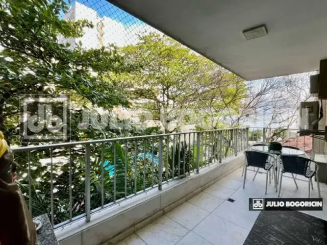 Rua Cícero Gois Monteiro 4 dormitórios com varanda 3 vagas na escritura