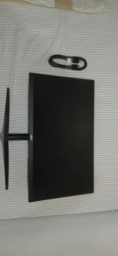 Monitor 23.6 AOC + Dock Station Dell + Cabo HDMI (Brinde)