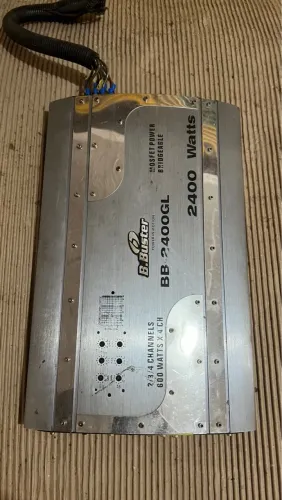Amplificador de Áudio Buster 2400GL