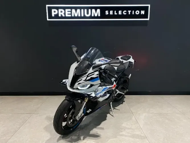 BMW S 1000 R M Carbon