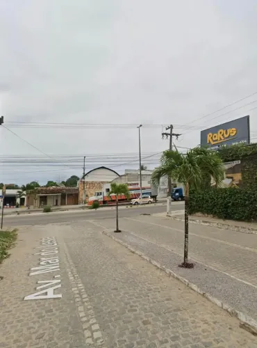 TERRENO/PREDIO NA AV JOAO MEDEIROS FILHO