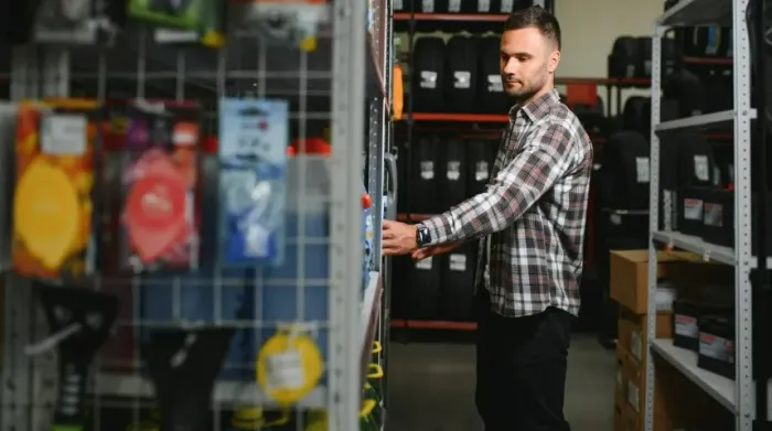 Loja de Auto Peças Consolidada à Venda em Juiz de Fora
