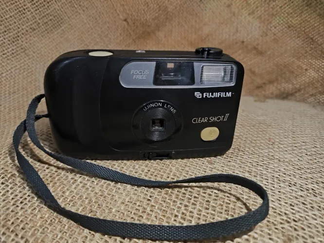 Câmera Analógica Fujifilm Clear Shot II