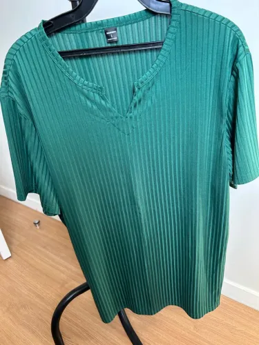 Camiseta Verde Masculina Ribana Gola V