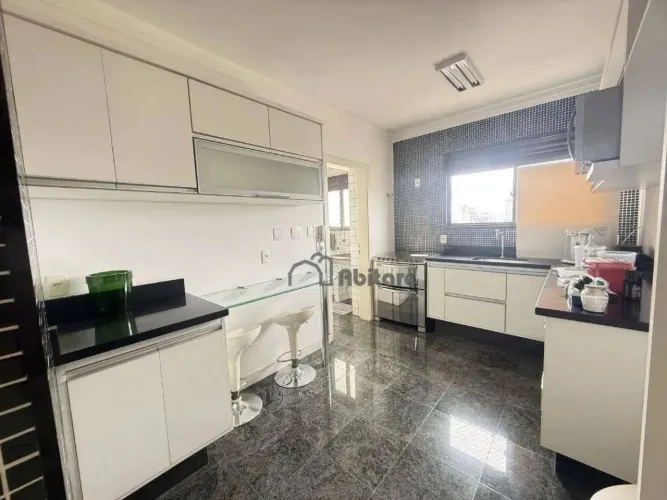 Apartamento com 3 dormitórios para alugar, 134 m² por R$ 4.402,00/mês - Centro - Sorocaba/