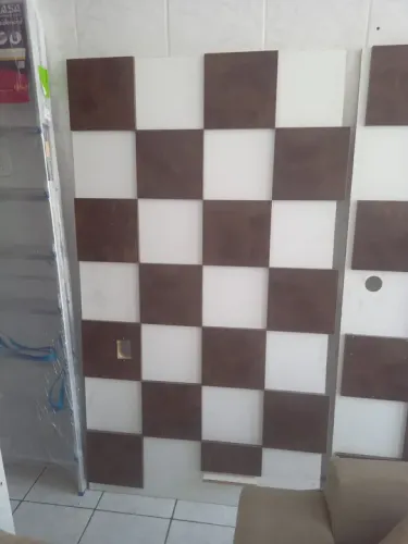 Painel Decorativo em Madeira e Branco