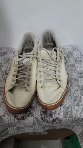 Tênis Puma Bege 42