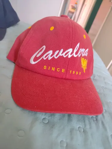 Bone cavaleira original 