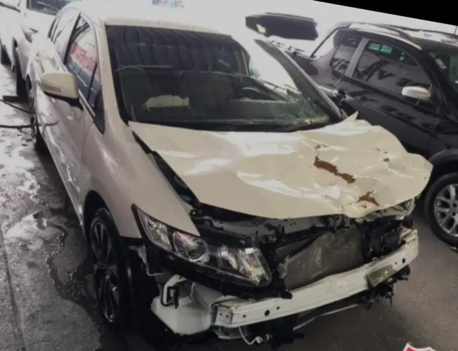 Sucata Civic para retiradas de peças LXR 2.0