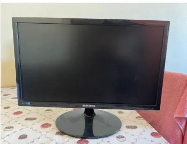 Monitor Samsung FULL HD