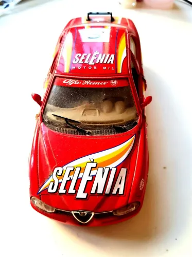 Burago escala 1/24 0518 - 1997 Alfa Romeo 156 Gran Turismo #3 - Vermelho