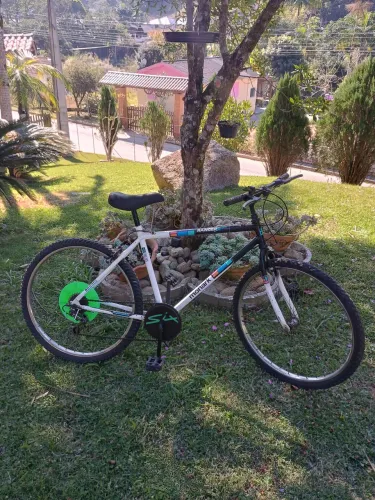 Bicicleta Monark Ranger six- Aro 26 ano 1995