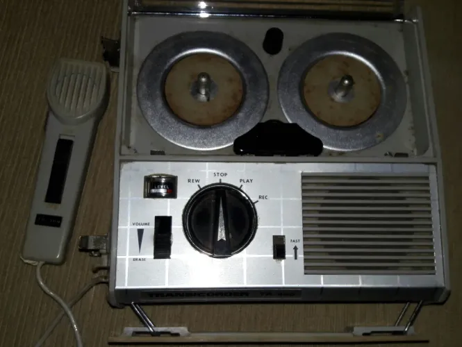 Gravador antigo