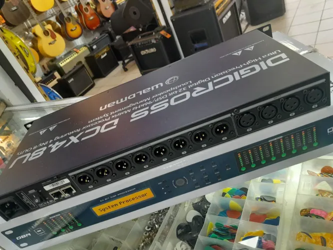 Processador de áudio DBR DX 48