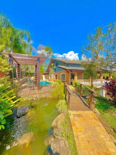 Chácara para Venda em Atibaia, Jardim Estância Brasil, 3 dormitórios, 1 suíte, 3 banheiros