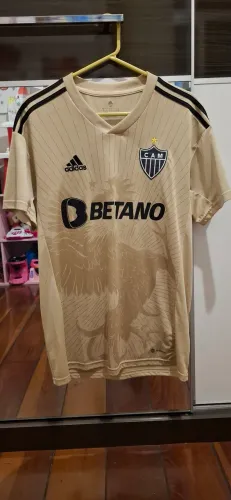 Camisa Atlético Mineiro Dourada