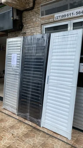 SUPER OFERTA DE PORTAS DE ALUMÍNIO 2.10X60,70 OU 80