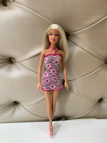 Boneca Barbie Fashion and Beauty