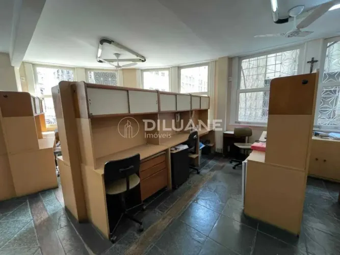 Sala - / Comercial / Centro