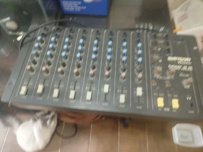 Mesa de Som 8 Canais - Mixagem Profissional