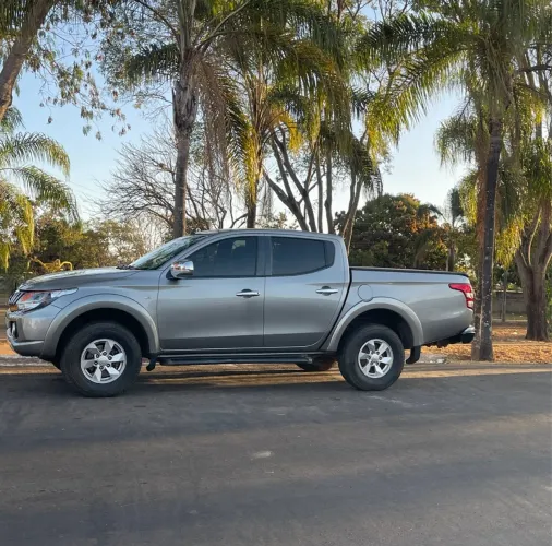  L 200 TRITON SPORT GLS  2018/2019 