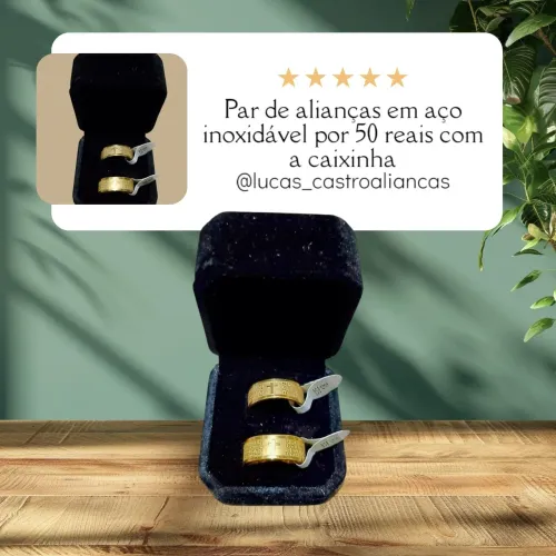 Alianças em aço inoxidável com caixinha