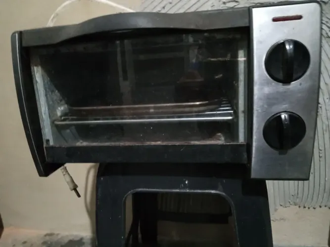 Forno Elétrico Pequeno