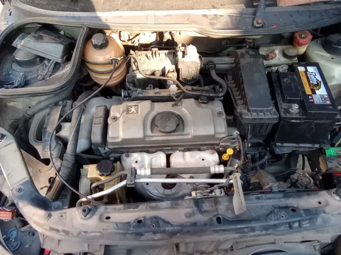 Motor Peugeot 1.4 8v 207