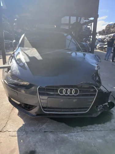 Sucata Audi A4 LM 14/15